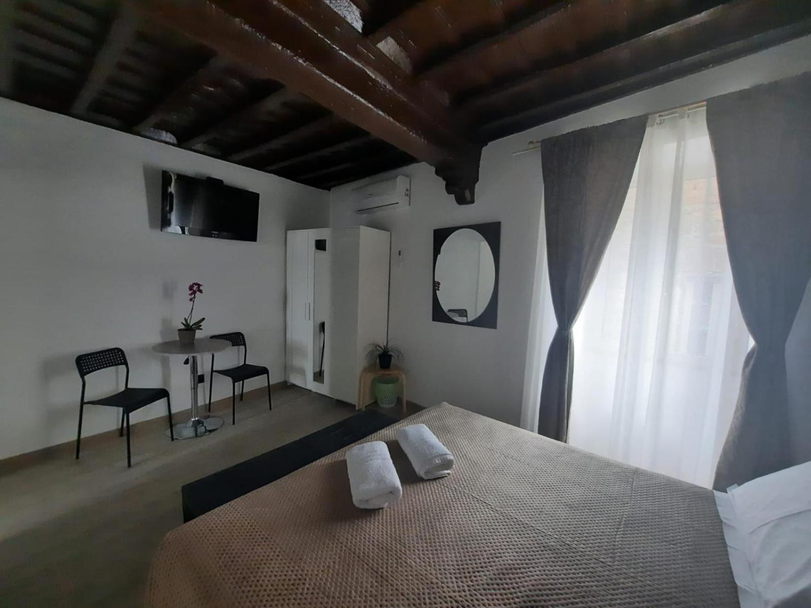Ferienwohnung Viccinella House Capranica Exterior foto