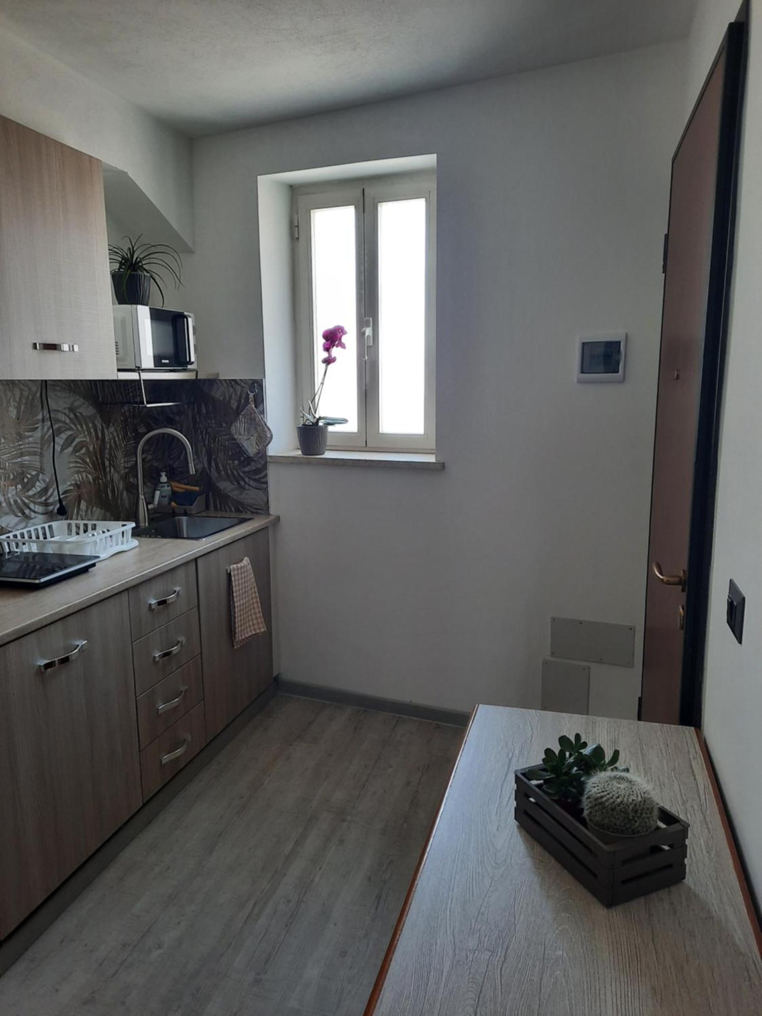 Ferienwohnung Viccinella House Capranica Exterior foto